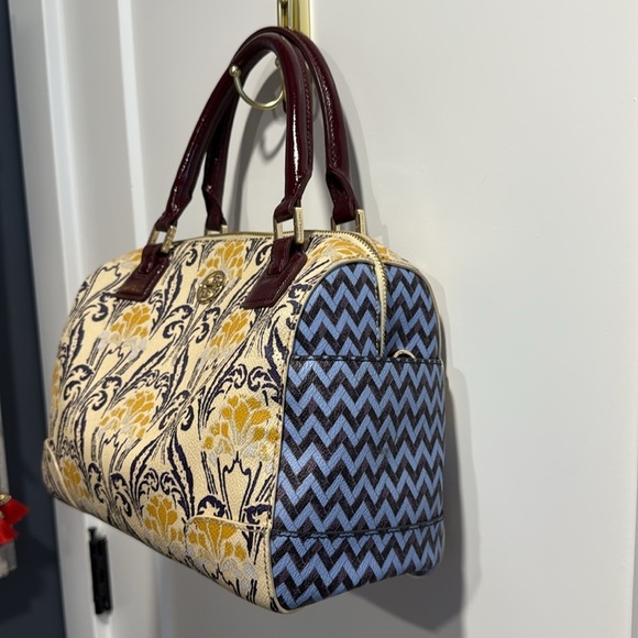 Tory Burch Bowling Bag Floral Contrast Print - Picture 2 of 15